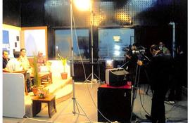 Suasana studio "Selamat Pagi Bupati" saat tayang (on air)